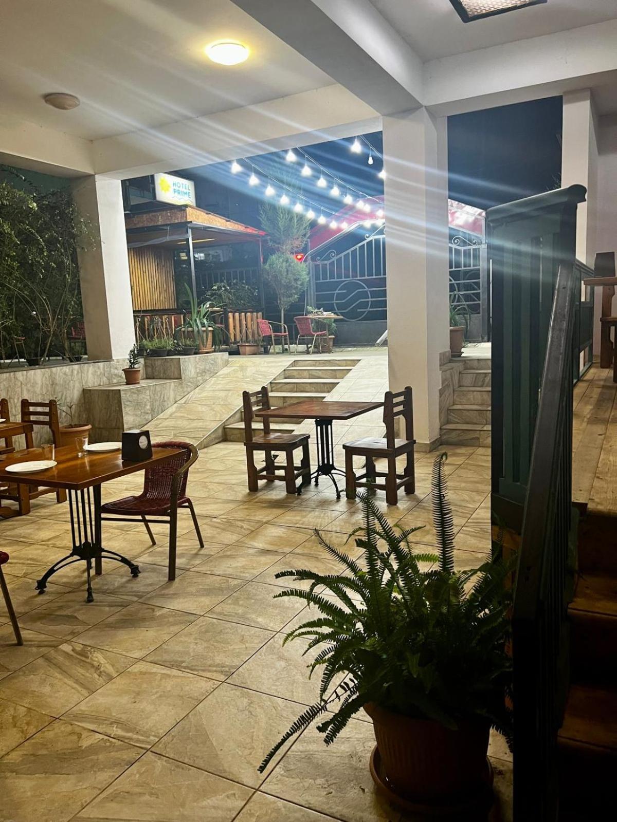 Golden Fleece Hotel Ureki Buitenkant foto